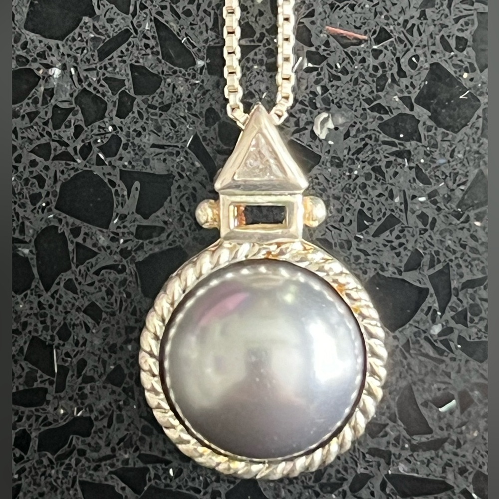 Suzanne Somers vintage black pearl Trilliant cut CZ pendant chain necklace HSN